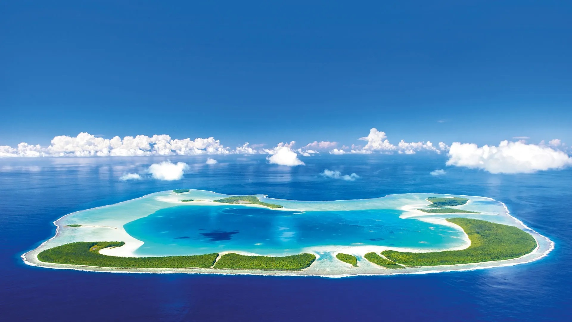 aerial-shot-of-tetiaroa-south-pacific-conde-nast-traveller-13jan15-tim-mckenna.jpg