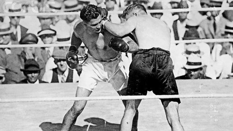 JackDempsey-TommyGibbons-7-8-1923.jpg